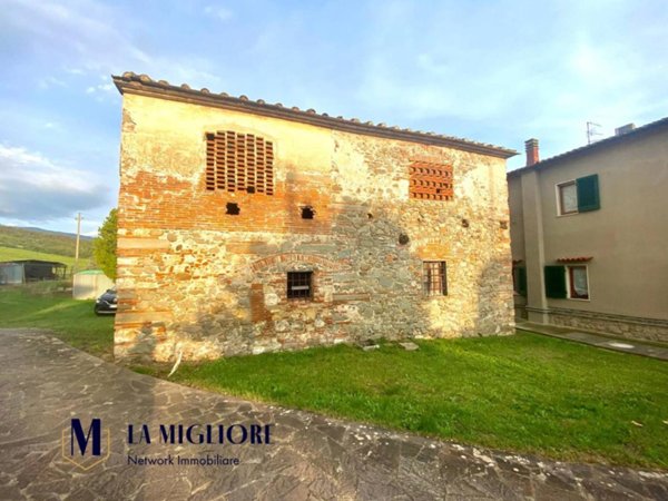 casa indipendente in vendita a Pistoia