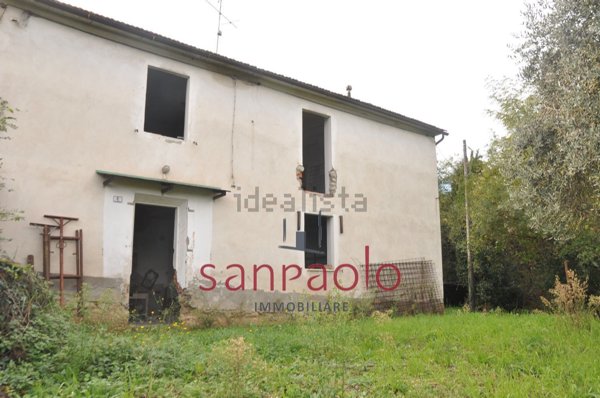 pentavano in vendita a Pistoia