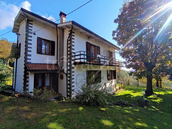 casa indipendente in vendita a Pistoia in zona La Cugna