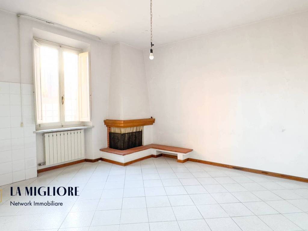 casa indipendente in vendita a Pistoia in zona Spazzavento