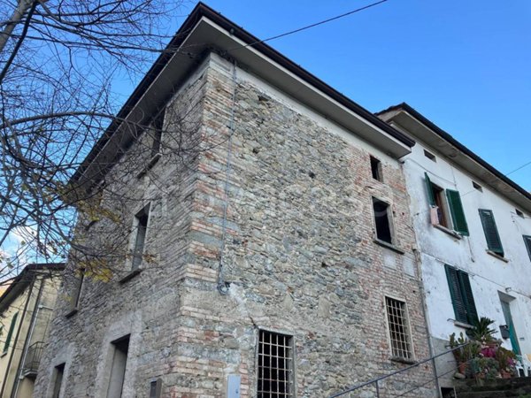 casa indipendente in vendita a Pistoia in zona San Felice
