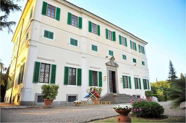 villa in vendita a Pistoia