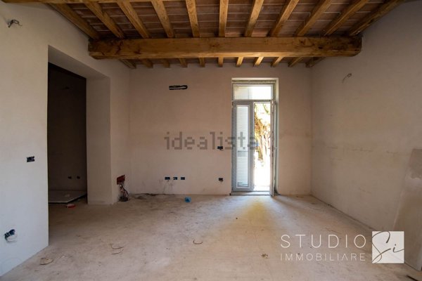 quadrivano in vendita a Pistoia in zona Spazzavento
