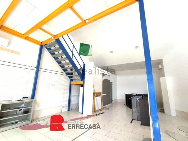 locale di sgombero in vendita a Pistoia
