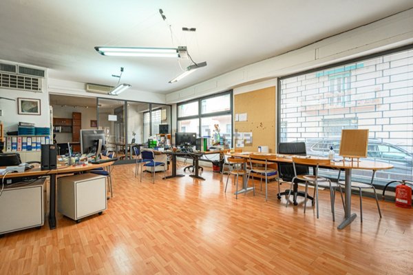 ufficio in vendita a Pistoia
