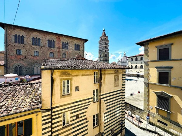 appartamento in vendita a Pistoia in zona Centro Città