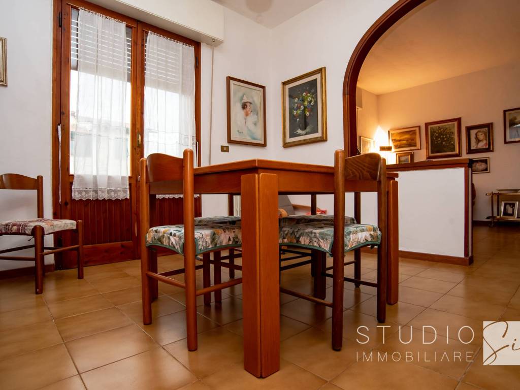 casa indipendente in vendita a Pistoia