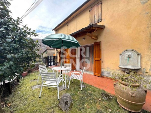 casa indipendente in vendita a Pistoia in zona Pracchia