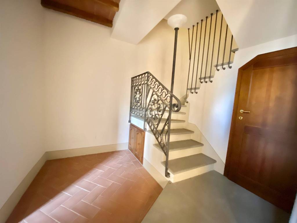 casa indipendente in vendita a Pistoia in zona Pontelungo