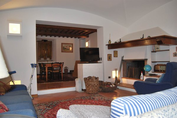 casa indipendente in vendita a Pistoia