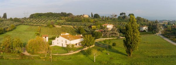 casa indipendente in vendita a Pistoia