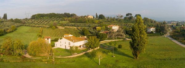 casale in vendita a Pistoia
