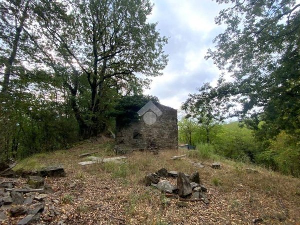 casa indipendente in vendita a Pistoia in zona San Felice