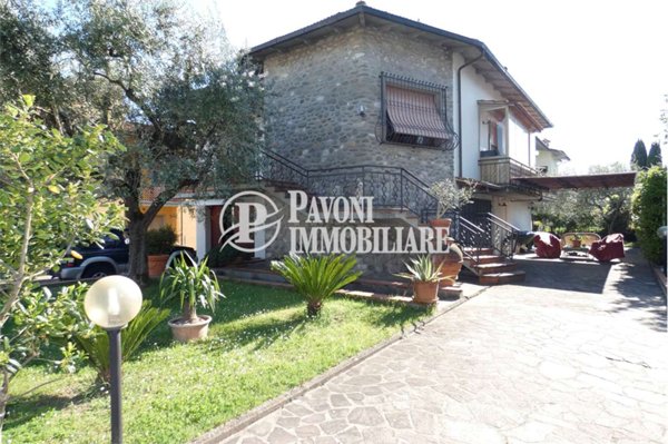 casa indipendente in vendita a Pistoia
