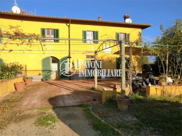 casa indipendente in vendita a Pistoia