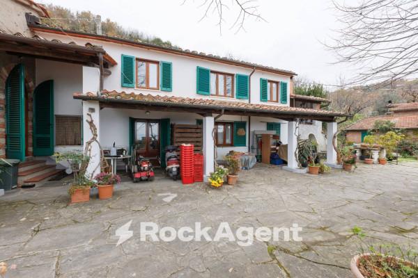 casa indipendente in vendita a Pistoia in zona La Cugna