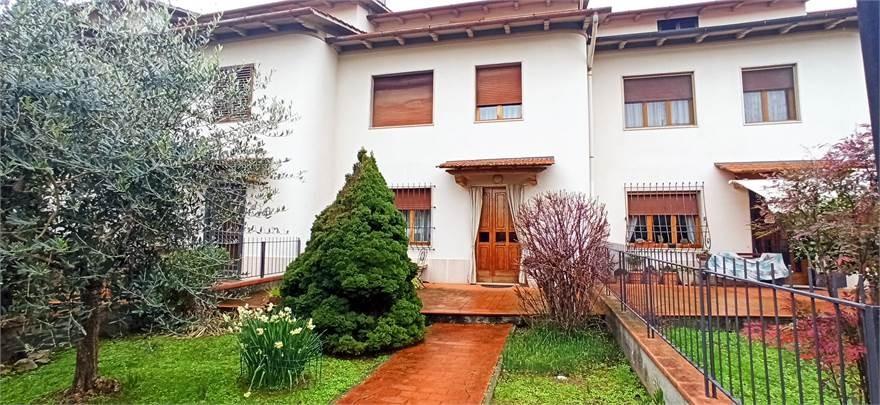 casa indipendente in vendita a Pistoia