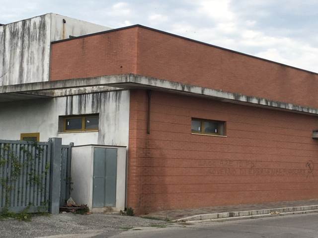 negozio in vendita a Pistoia