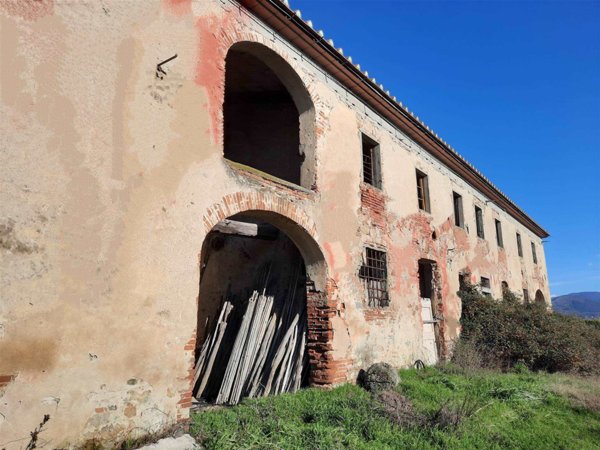 casa indipendente in vendita a Pistoia in zona Centro Città