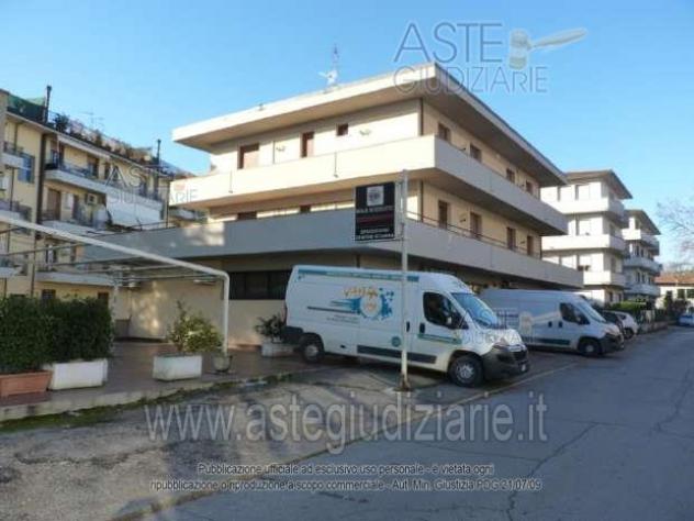 negozio in vendita a Pistoia
