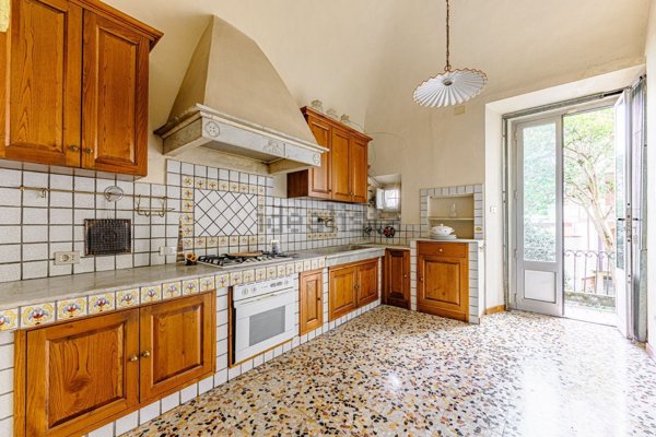 casa indipendente in vendita a Pistoia
