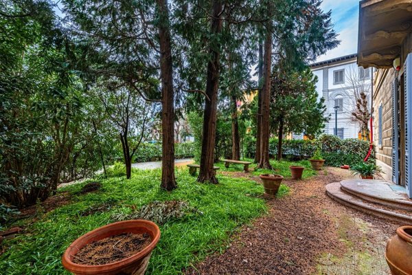 casa indipendente in vendita a Pistoia