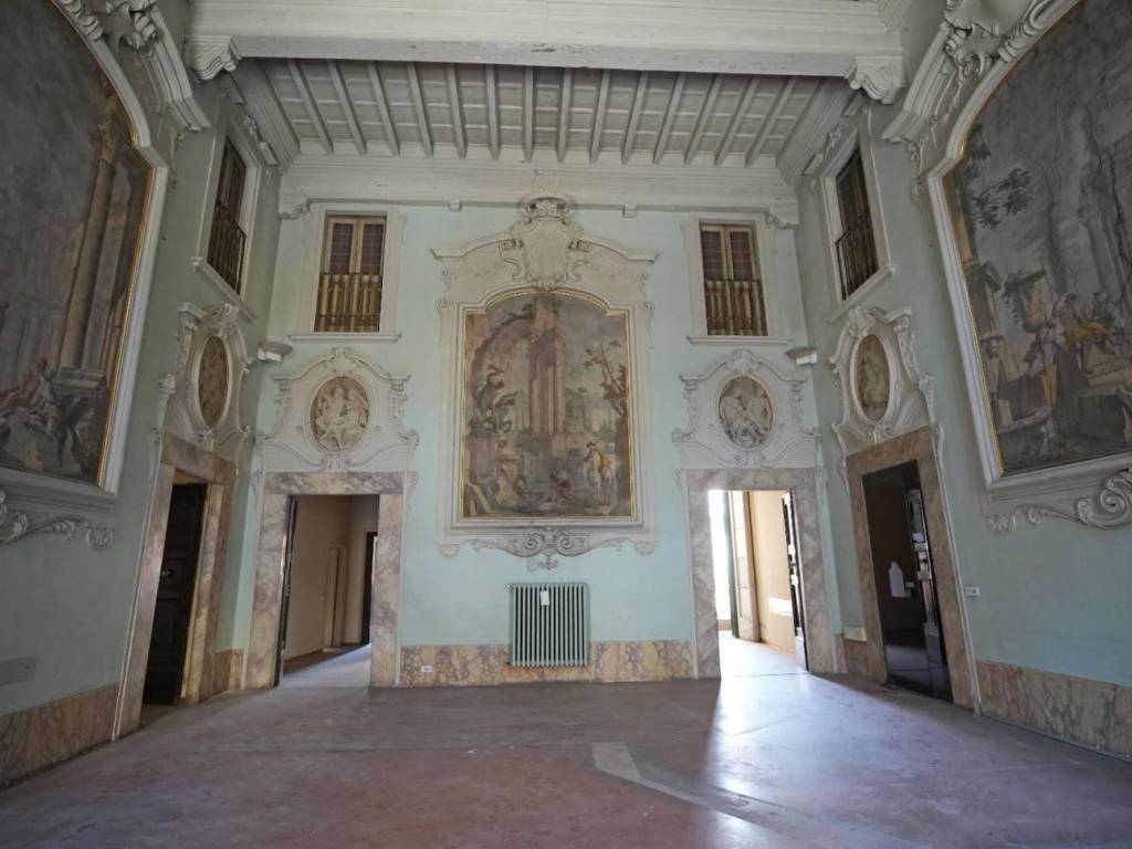 appartamento in vendita a Pistoia in zona Centro Città