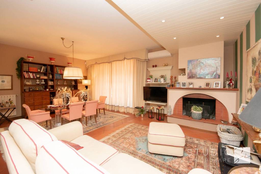 appartamento in vendita a Pistoia in zona Centro Città