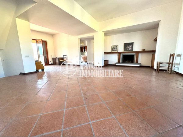 casa indipendente in vendita a Pistoia