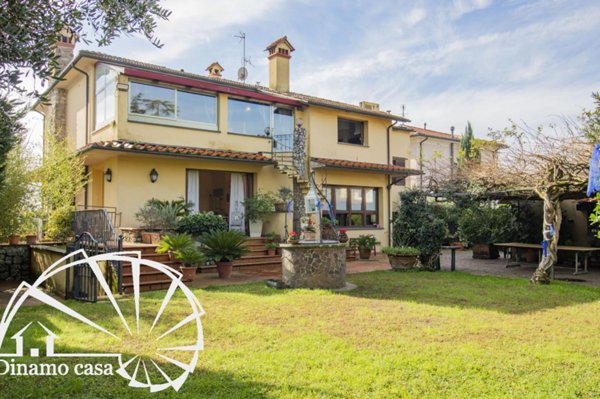casa indipendente in vendita a Pistoia