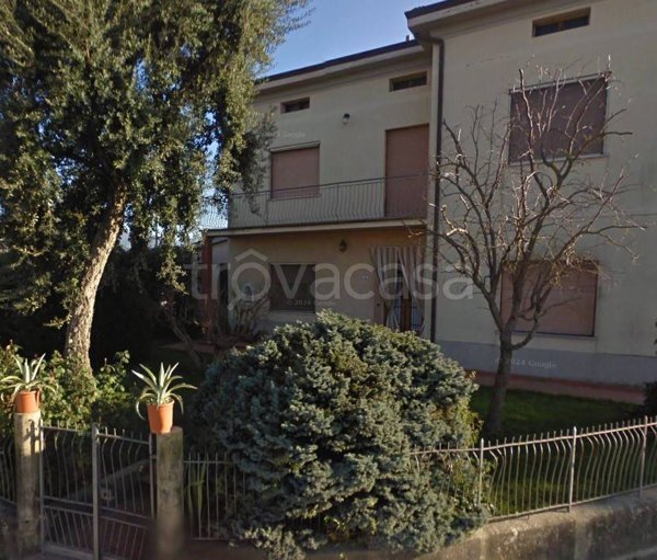 casa indipendente in vendita a Pistoia