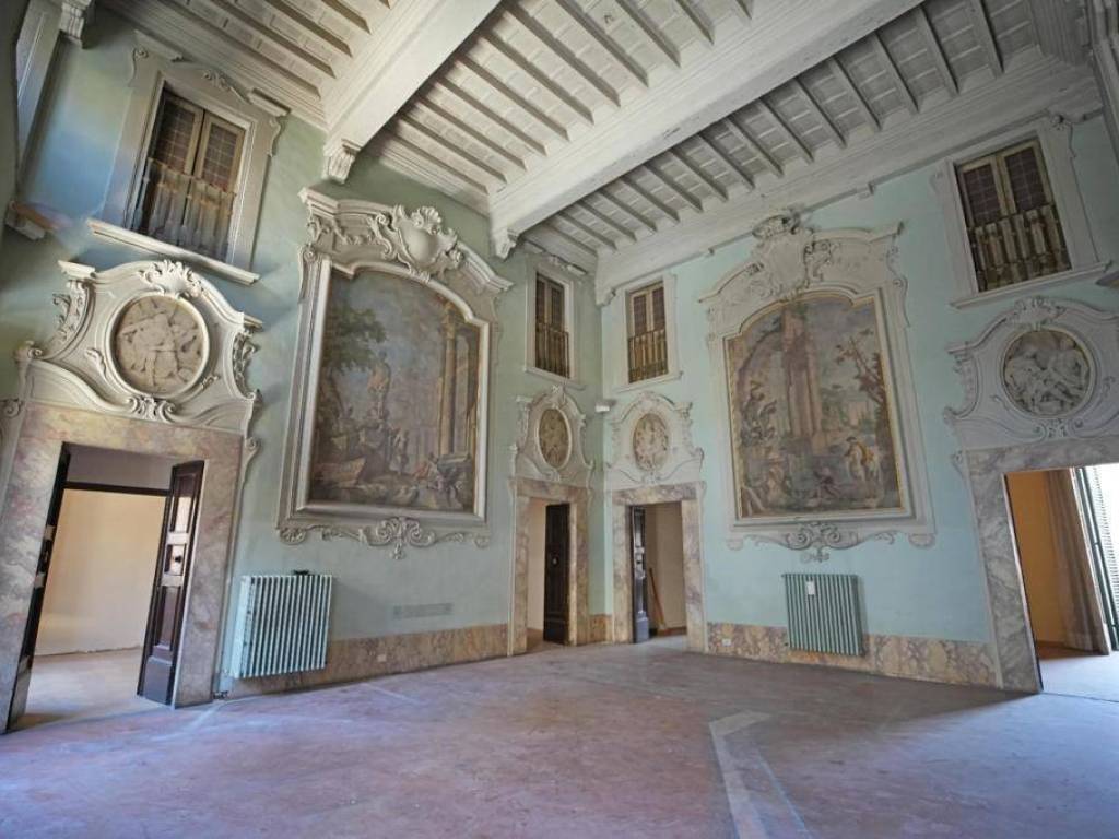 appartamento in vendita a Pistoia in zona Centro Città