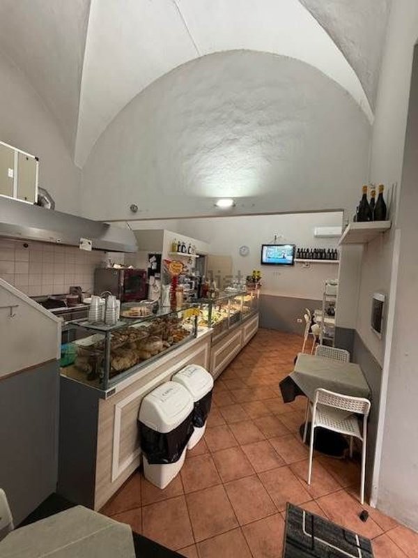 casa semindipendente in vendita a Pistoia in zona Centro Città