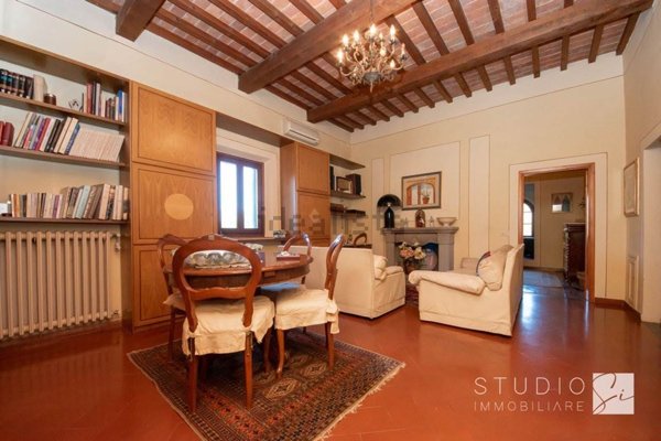 casa indipendente in vendita a Pistoia