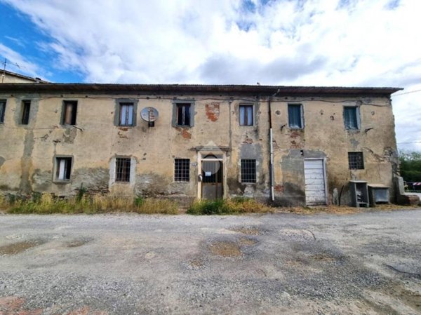 casa indipendente in vendita a Pistoia in zona Bottegone