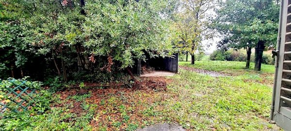 casa indipendente in vendita a Pistoia in zona Centro Città