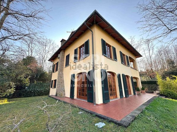 casa indipendente in vendita a Pistoia