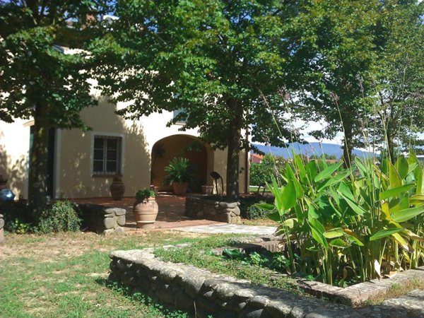 casa indipendente in vendita a Pistoia
