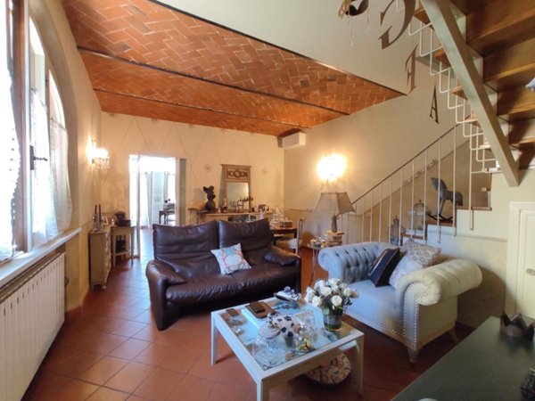 casa indipendente in vendita a Pistoia
