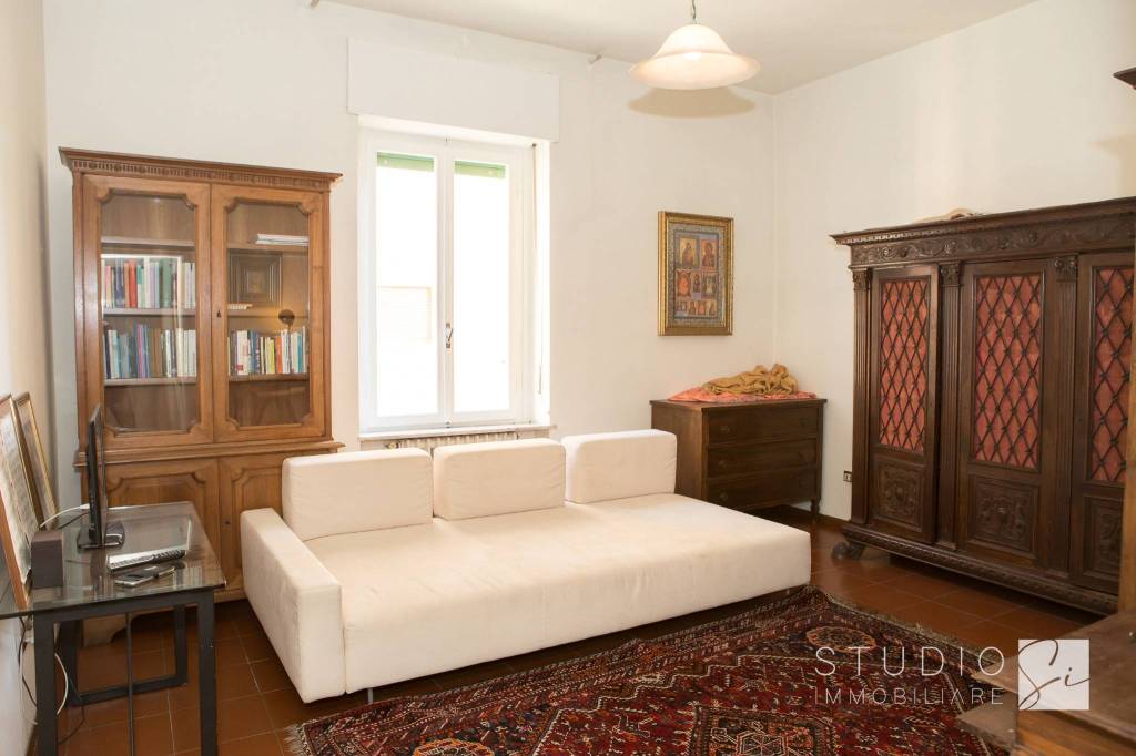 appartamento in vendita a Pistoia in zona Centro Città