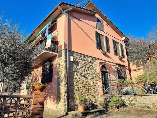 appartamento in vendita a Pistoia in zona Arcigliano