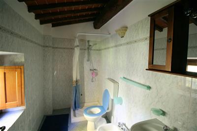 casa indipendente in vendita a Pistoia