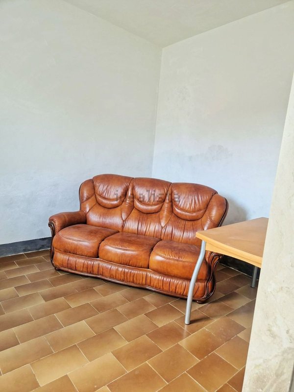 casa indipendente in vendita a Pistoia in zona Bottegone