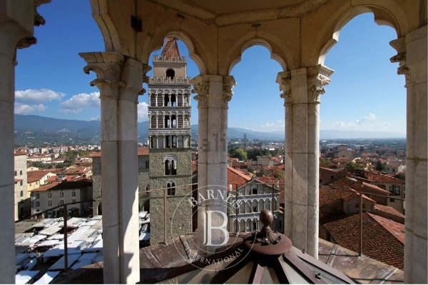 appartamento in vendita a Pistoia in zona Centro Città