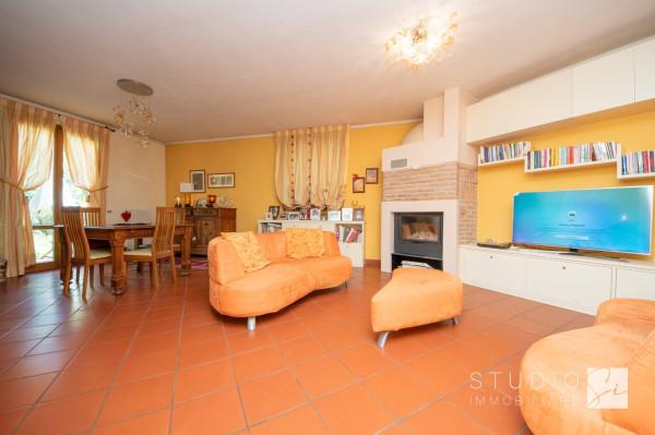 casa indipendente in vendita a Pistoia in zona Stadio