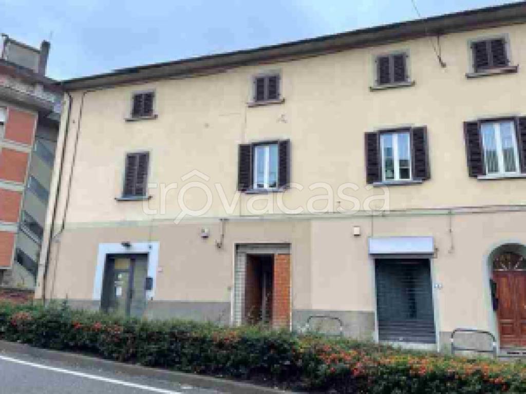 negozio in vendita a Pistoia