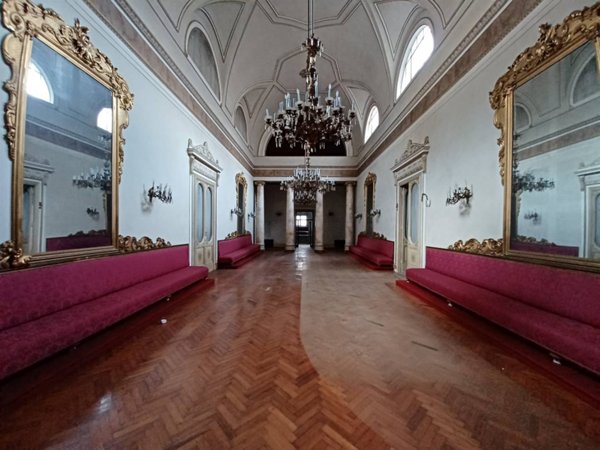ufficio in vendita a Pistoia in zona Centro Città