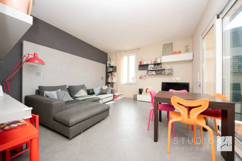 appartamento in vendita a Pistoia in zona Centro Città