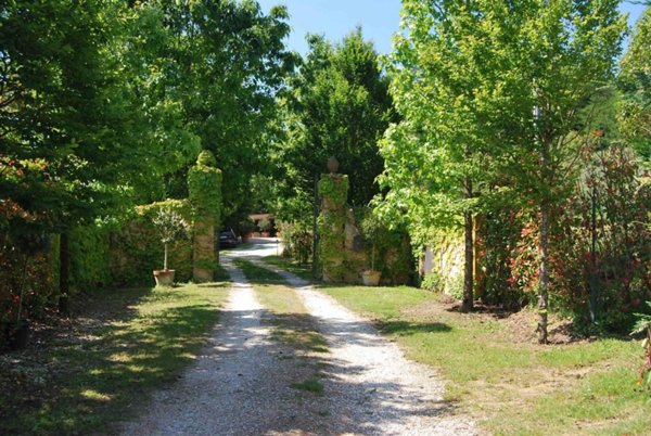 casa indipendente in vendita a Pistoia