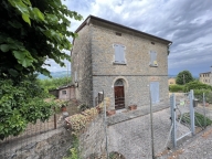 casa indipendente in vendita a Pistoia in zona San Felice